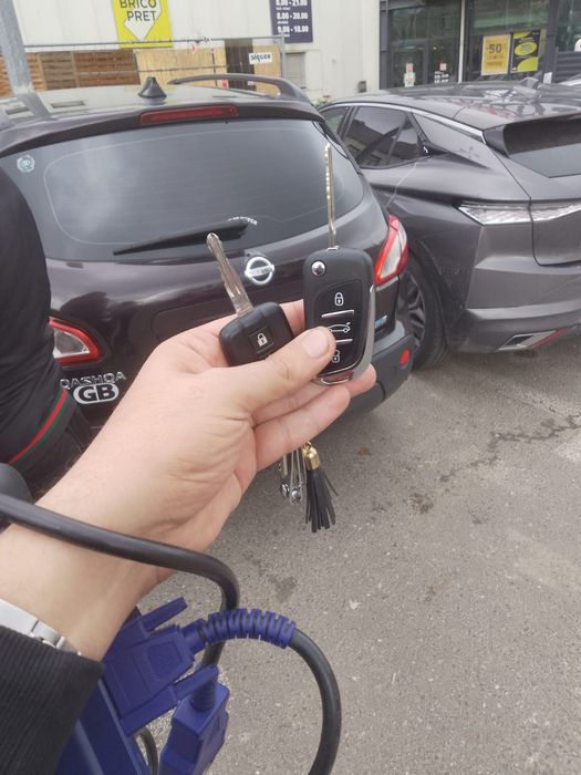 Reparații și Duplicare chei Dacia ,Renault Deblocari usi auto,Pierdut cheie masina