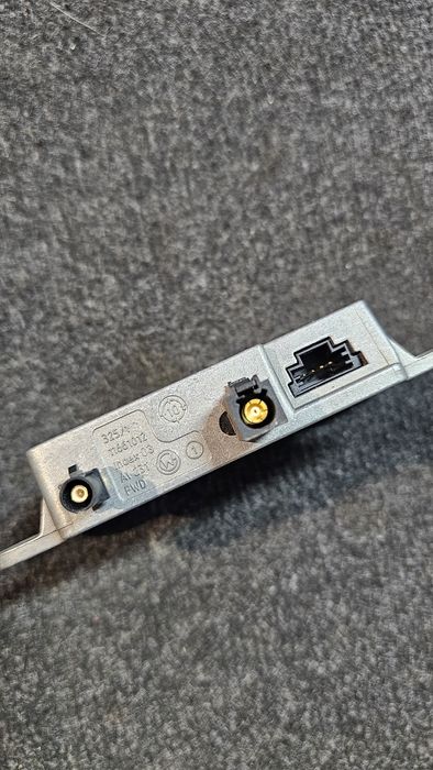Amplificator antena Mercedes-Benz ML W164 2005-2011