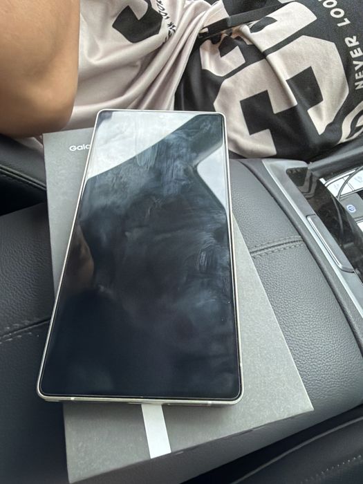 Samsung s 25 ultra 256гб