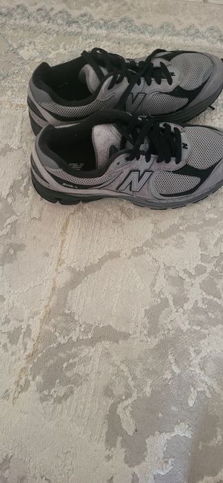 Обувь б/у можно мальчикам и девушкам