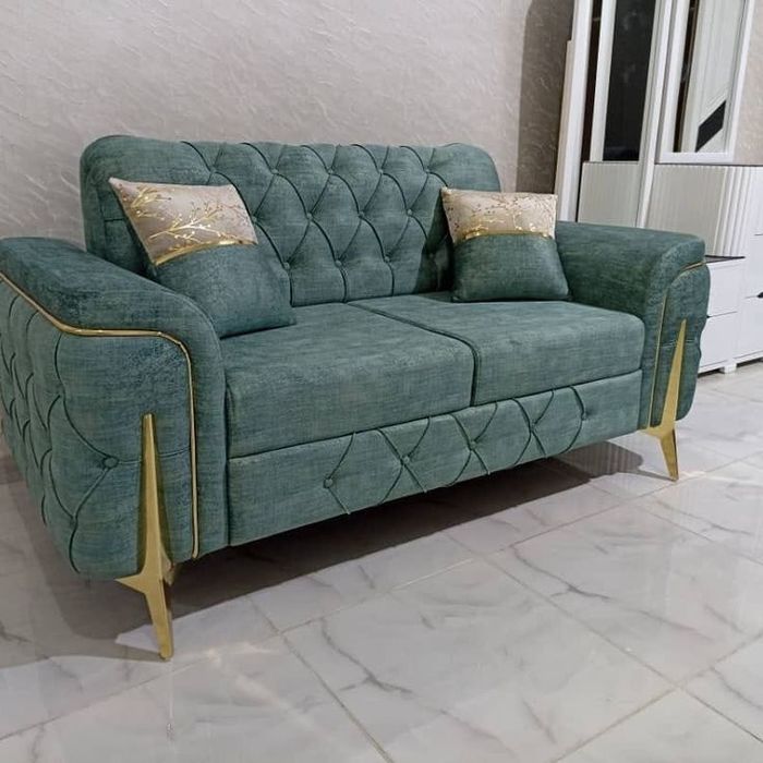 Мягкая мебель на заказ а также Рестоврация мебели