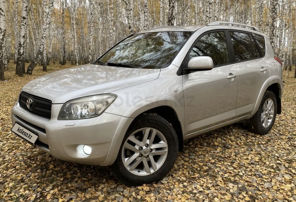 Продам Toyota RAV4