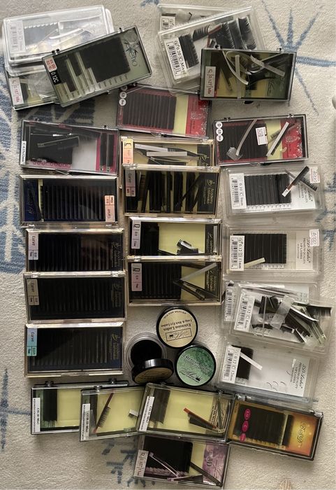 Продам весь набор палеток ресниц