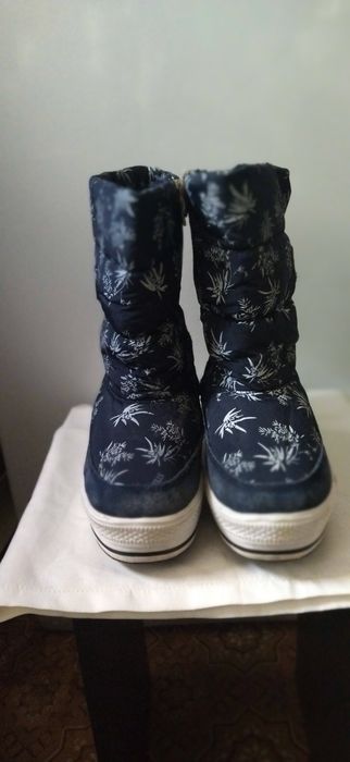 сапоги дутики на замке