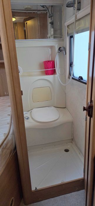 Kаравана Lunar Ultima, 4 местна