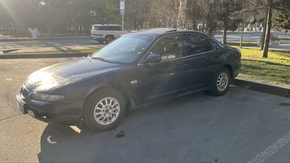 Mazda xedos 6 1.6