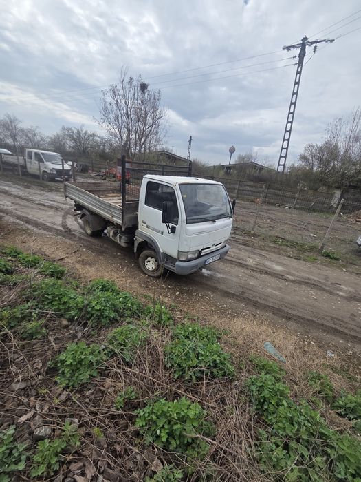 Vand Nissan Cabstar