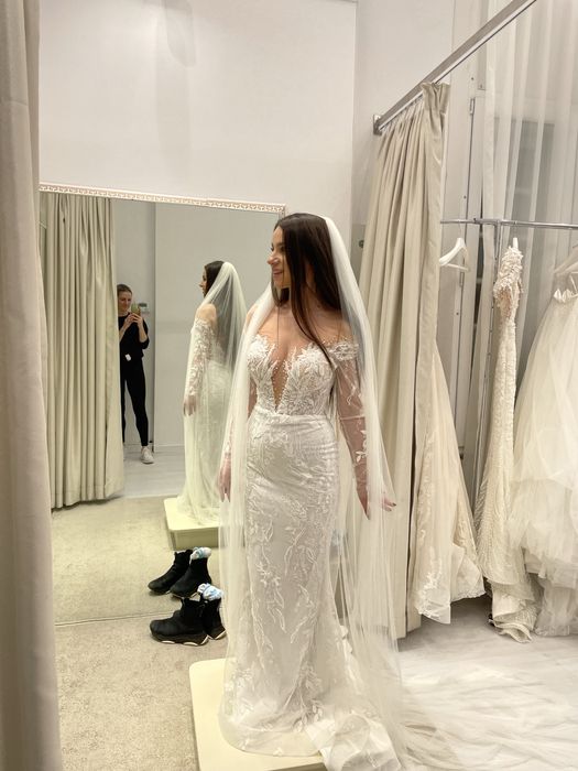 Rochie mireasa sirena cu trena detasabila