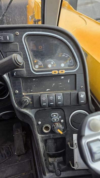 Incarcator Jcb 541-70 din 2015