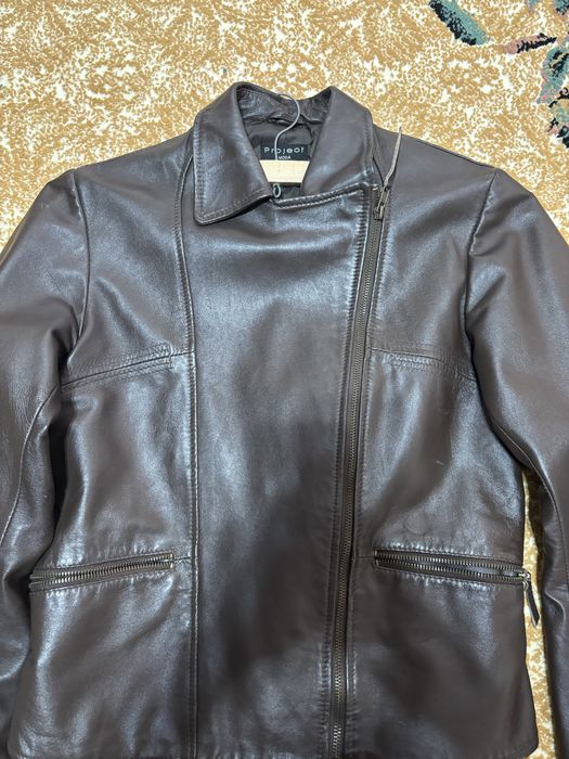 Vand geaca de piele femei .