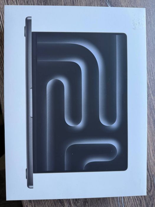 Продам Macbook Pro M3 Pro 18/512