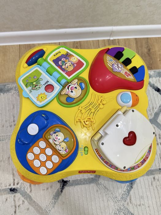 Развивающий столик для детей