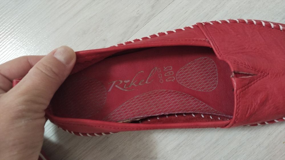 Балетки женские кожаные