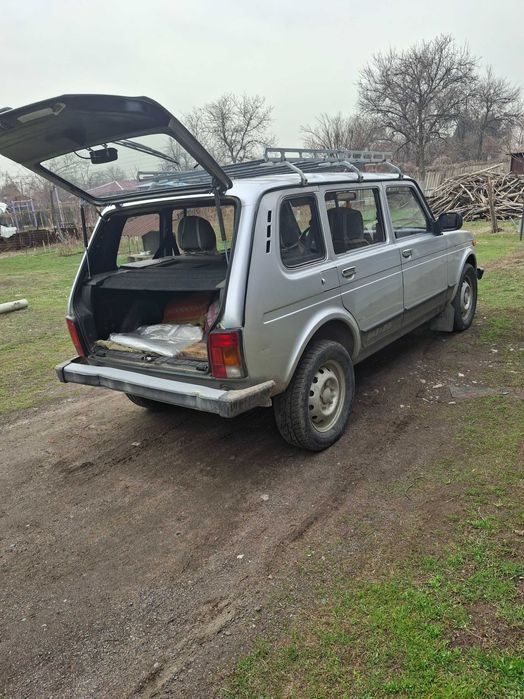 Ваз 2131  4×4, 4 дверная.