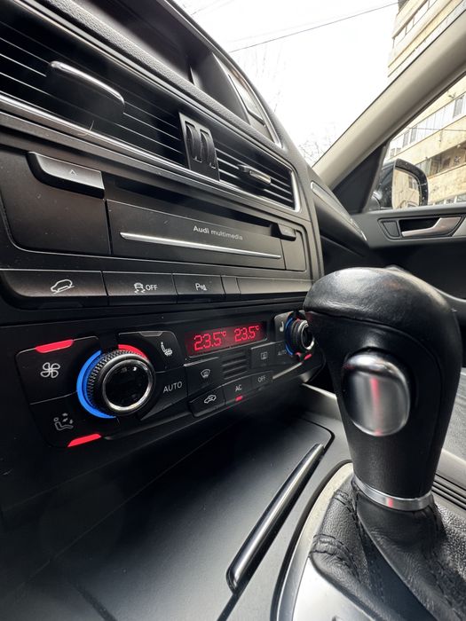 Vand audi Q5 unic propietar