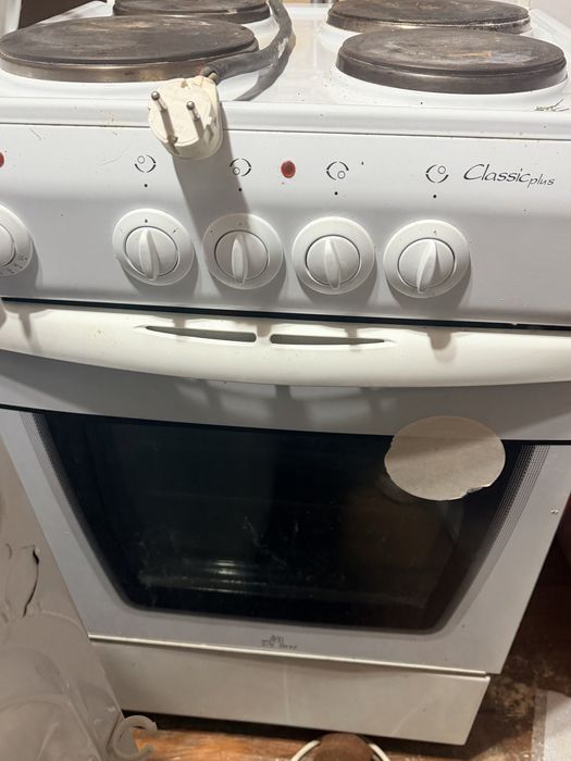 Продам электро плиту