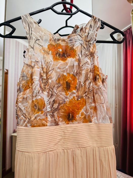 Платье на мероприятие