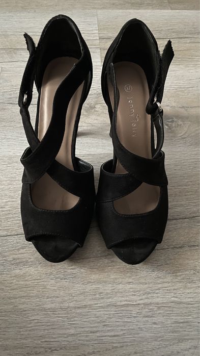 Sandale negre 37.