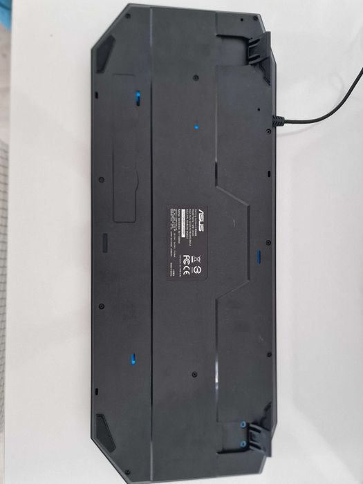 Tastatura gaming Asus in stare foarte buna