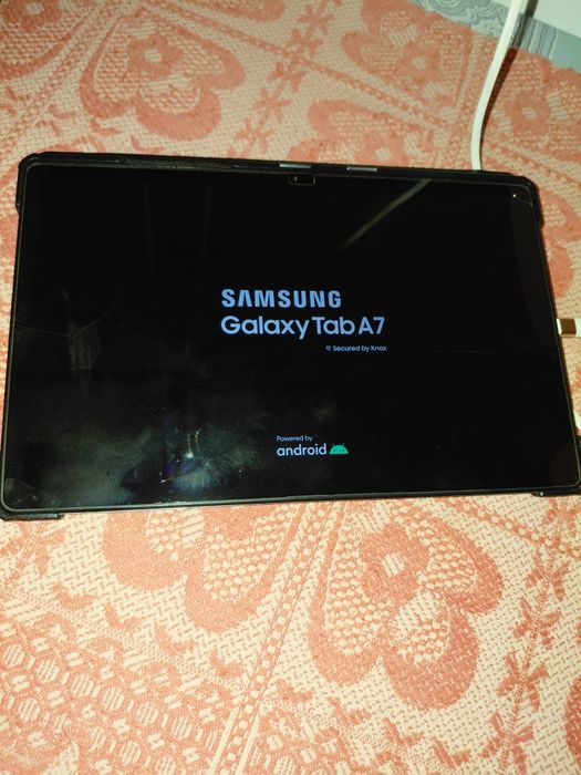 Продам планшет в рабочем состоянии, модель Galaxy Tab A7