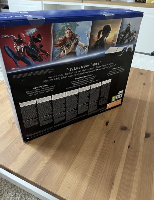 Playstation 5 +2 controllere