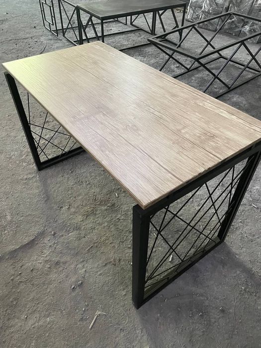 Loft stol Yevropa uslubida