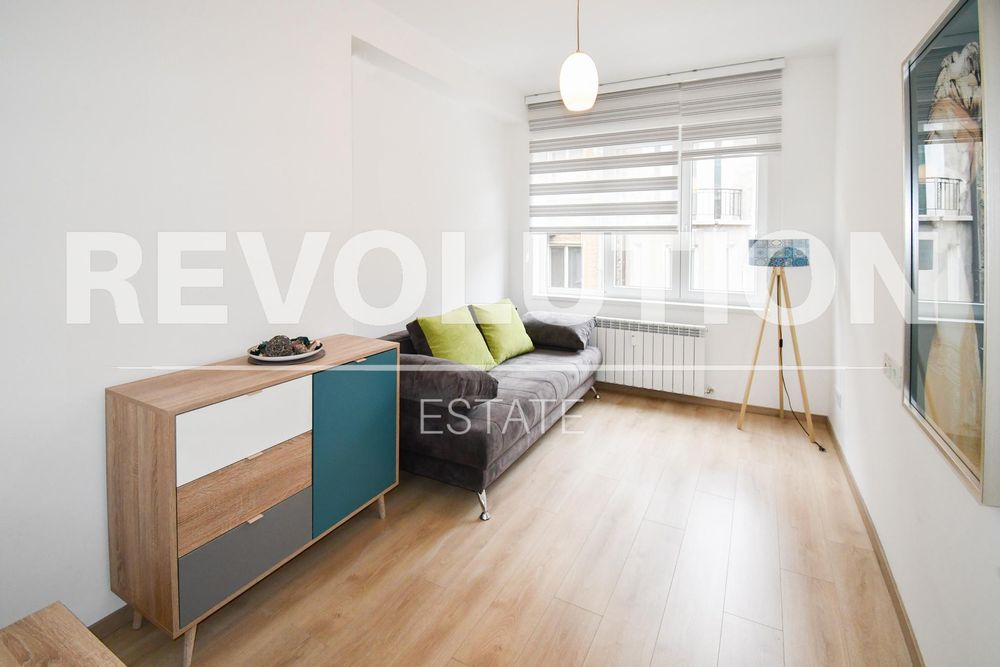 Дава се под наем Четиристаен апартамент в София, Център - 130 кв.м за 1350 € - Снимка #4