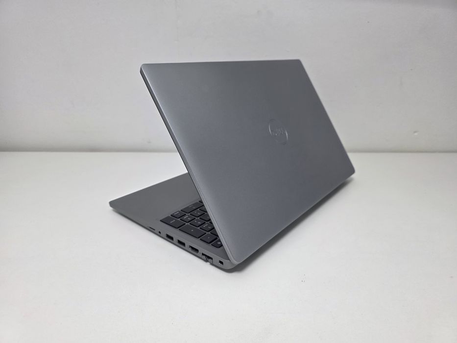 Laptop Dell Latitude 5520 i5-10310U 16gb 256ssd 15.6 FHD . Garantie 1 an