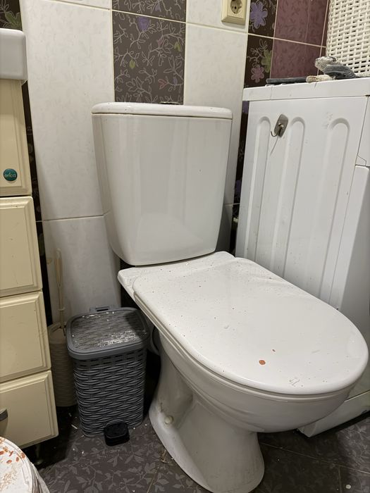 Унитаз в отличном состоянии