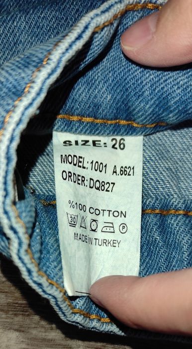 Джинсы новые на худую девушку
