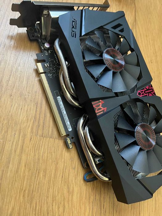 Процесор Intel core i5, дъно ASRock, видеокарта GTX960 и захранване System Power B8