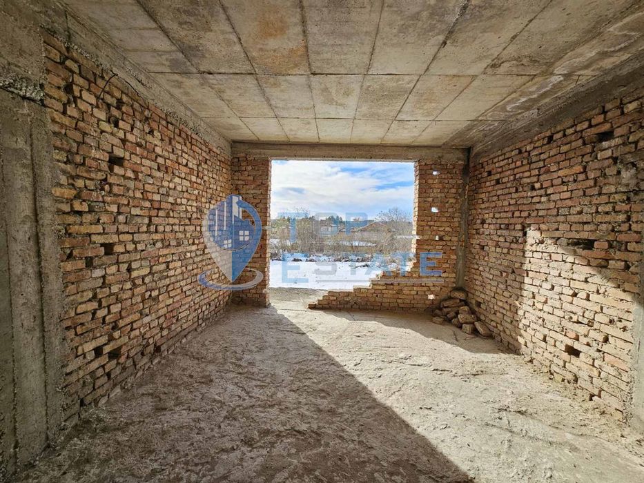 Продава се Къща в с. Царски извор, Област Велико Търново - 230 кв.м за 40 €/кв.м - Снимка #7