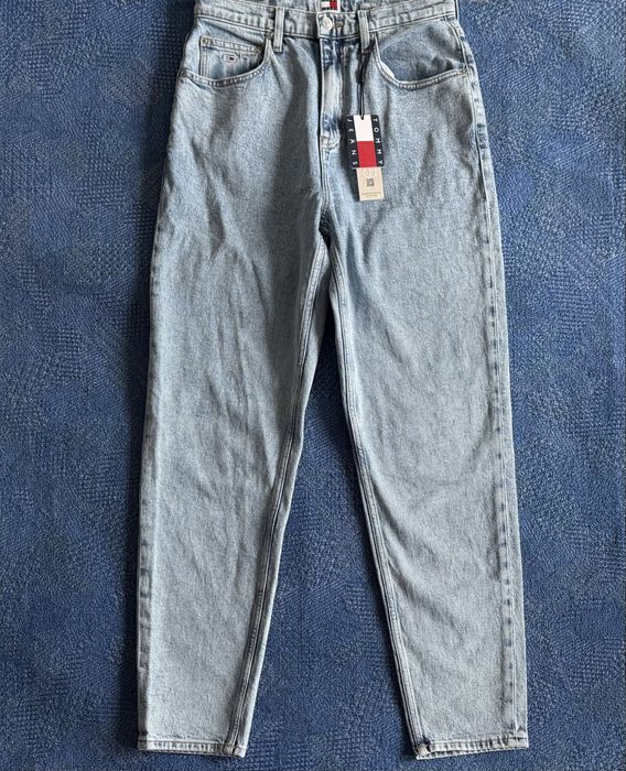 TOMMY JEANS Mom Jean Ultra High Tapered ОРИГИНАЛНИ дамски дънки - 29