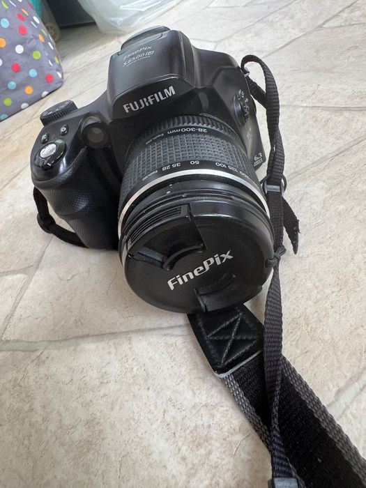 Aparat foto Fujifilm FinePix S6500fd zoom optic 10.7x