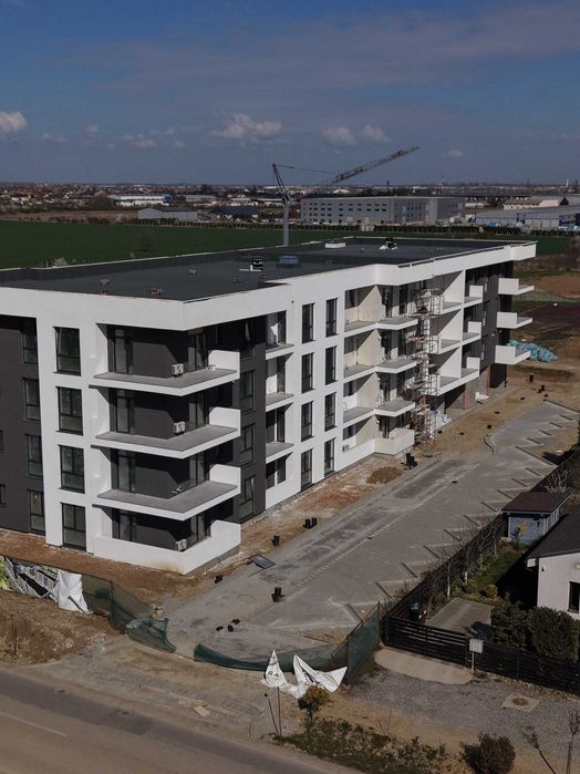 Apartament 3 camere de vanzarea - cartier RIVIERA