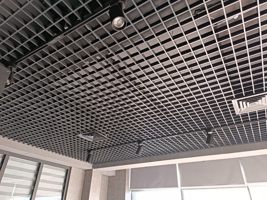 Армстронг , Грилято , Речной Речни клеточний рейкобразний поталок