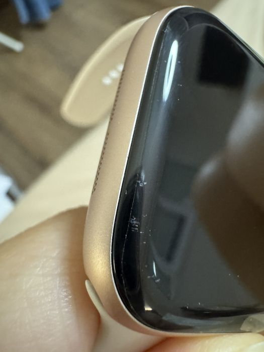 Apple watch 11 rose gold
