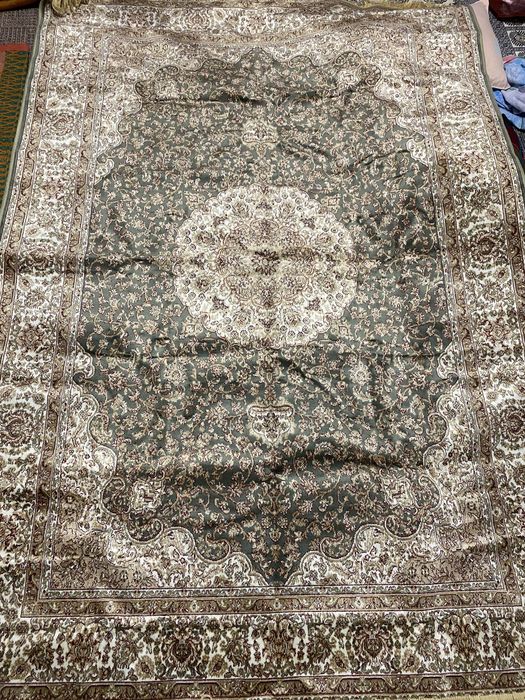 Продам ковер шелковый
