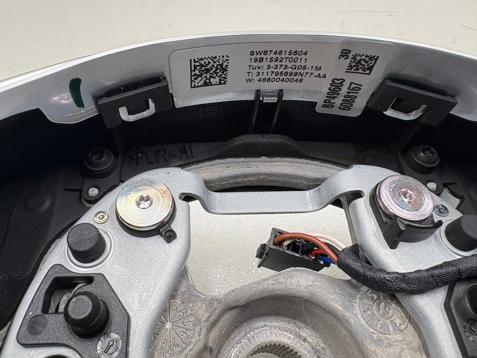 Волан М спорт БМВ Г30 Г31 Г32 Г11 Г12 Г15 Г16 Г05 Г06 Г07