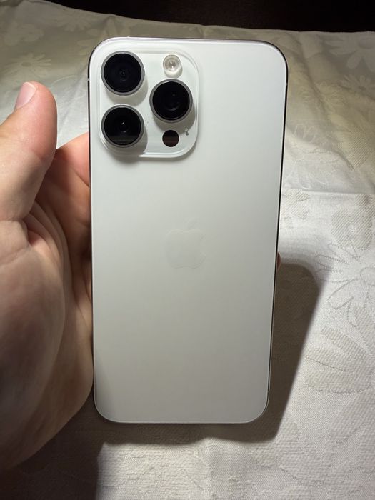 iPhone 15 Pro Max White 256 GB 88% Battery Health