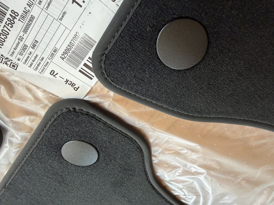 Set Covorase Noi velour originale Mercedes Benz CLS W257 model 2018-2024 Mercedes E class W213 2016+