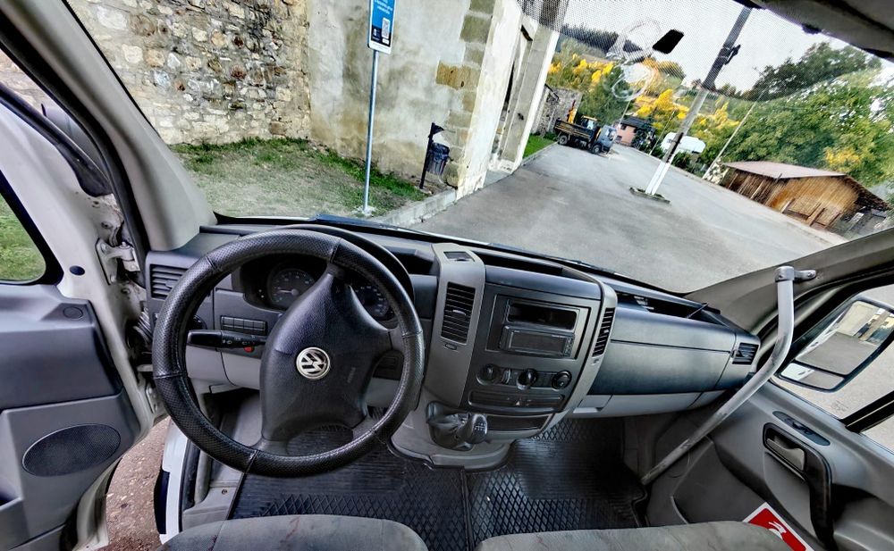Vw Crafter Maxi 2.5 TDI 109 CP An fab.2010  Se conduce cu CAT. B