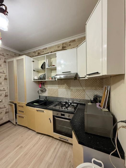 Кухонный гаринитура