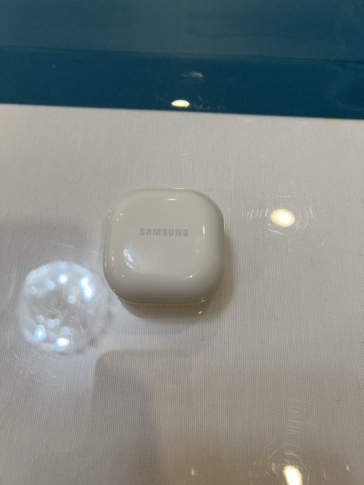 Galaxy buds2 original