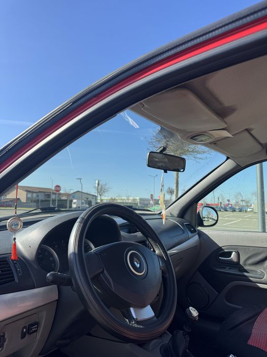 Vand Renault Symbol 1.2 benzina  2011 euro 5 GPL