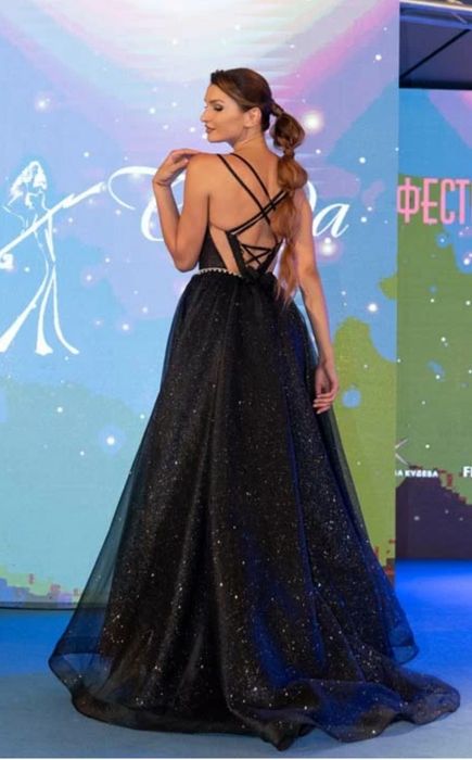 Бална,абитуриентска рокля Тианда