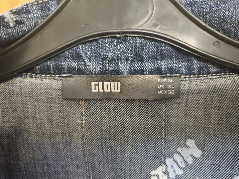 Vestă blug GLOW (XL) + Blugi ZARA MAN (46) cu stropi și rupturi, 100 lei / buc