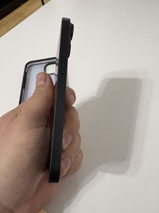 vand Iphone 14 de 128 GB Black