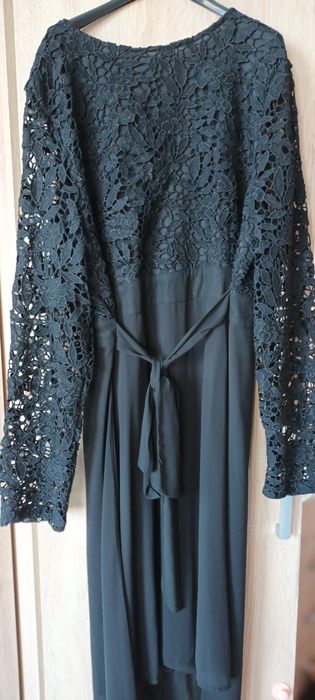 Rochie neagra eleganta superba