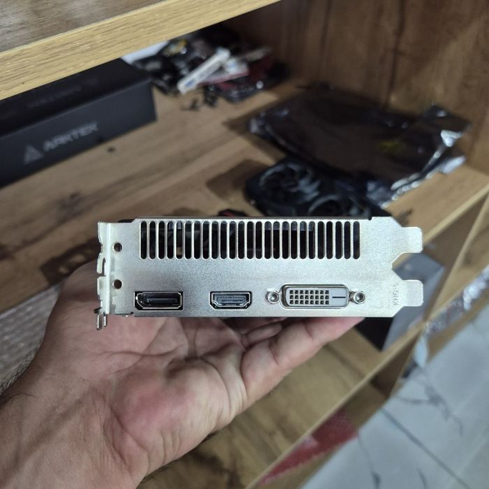 Videokarta Rx 550 4gb